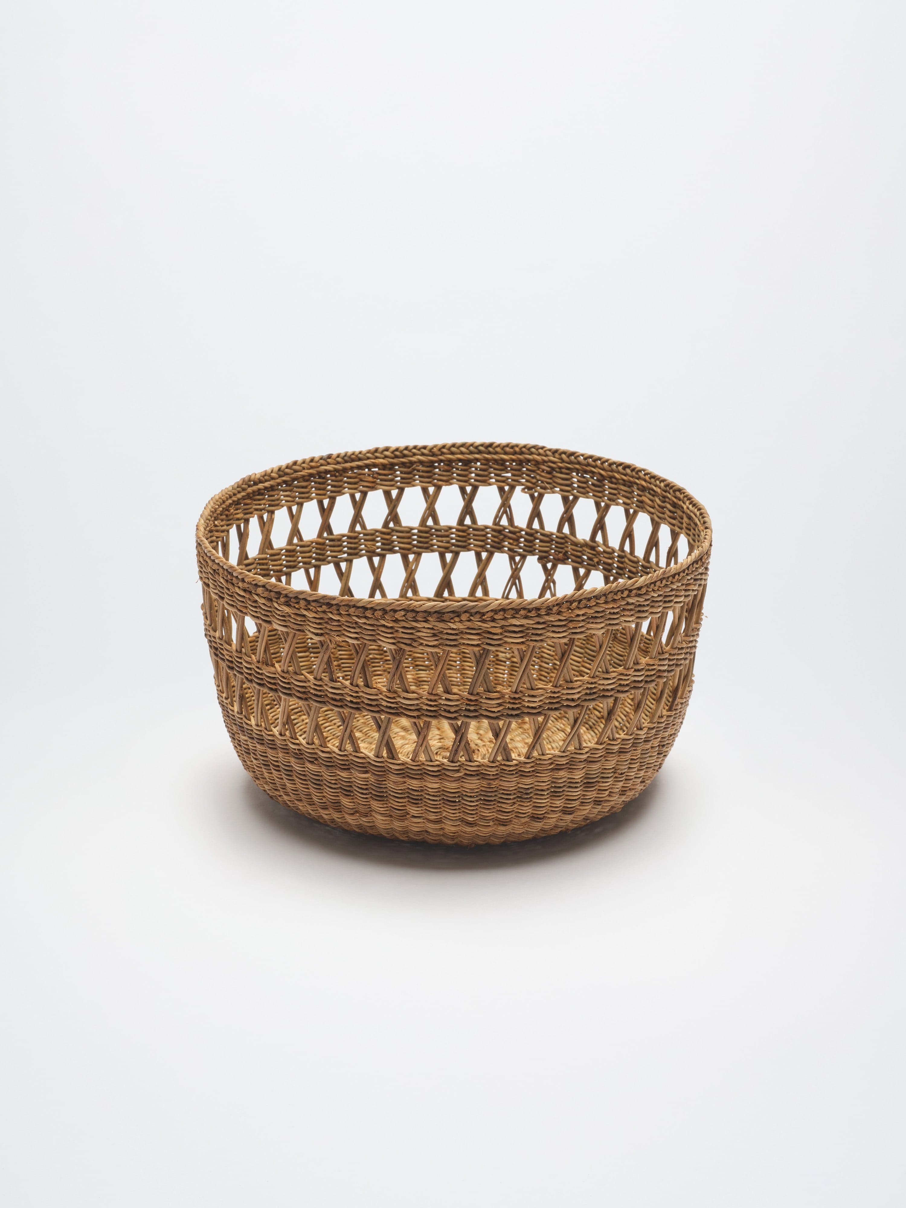 엄버 포스트파스트 〈반복의 시간 TIME AFTER TIME〉 - 이미지 4