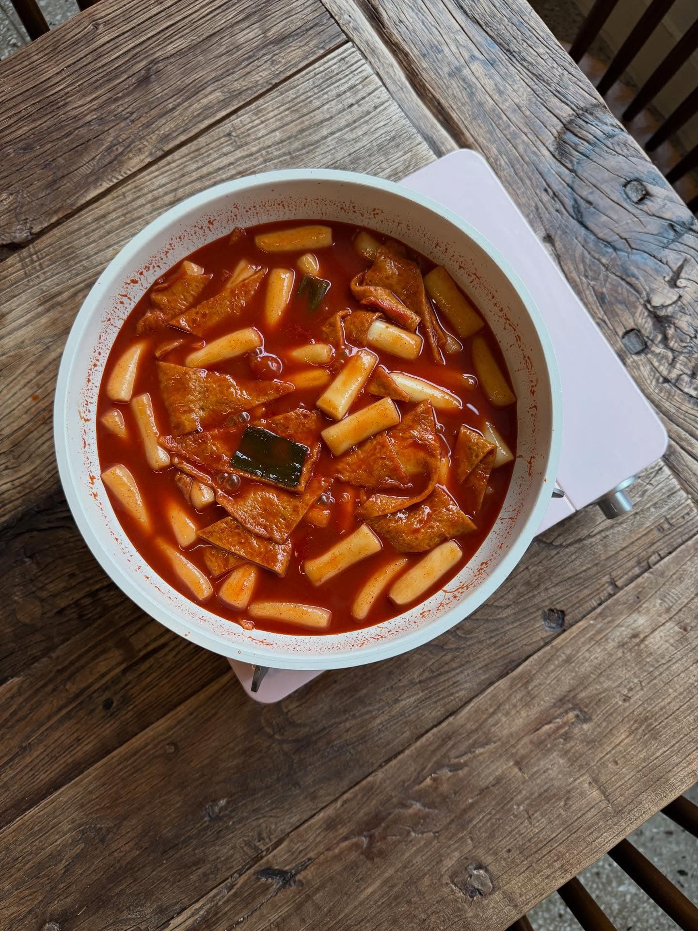 신공주떡볶이 벚꽃 팝업 - 이미지 2